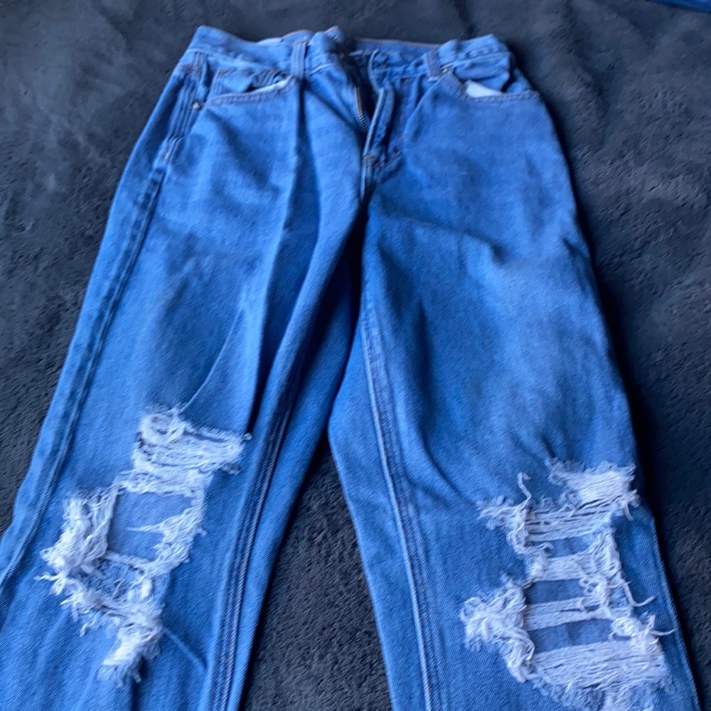 American Eagle mom jeans